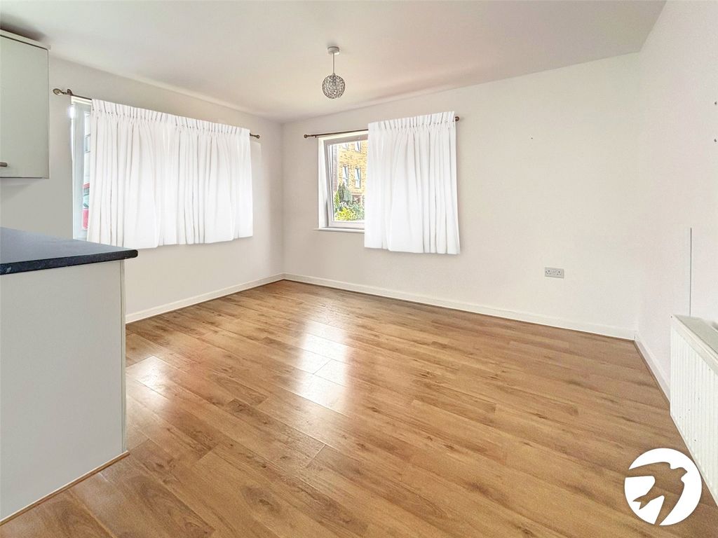 Property photo 2 of 5 Picture No. 02