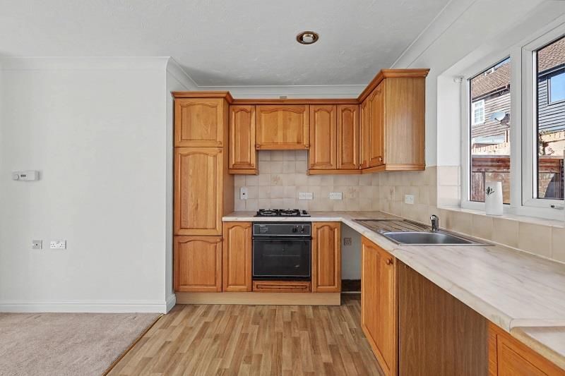 Property photo 3 of 8 Img_4772-Img_4776.Jpg