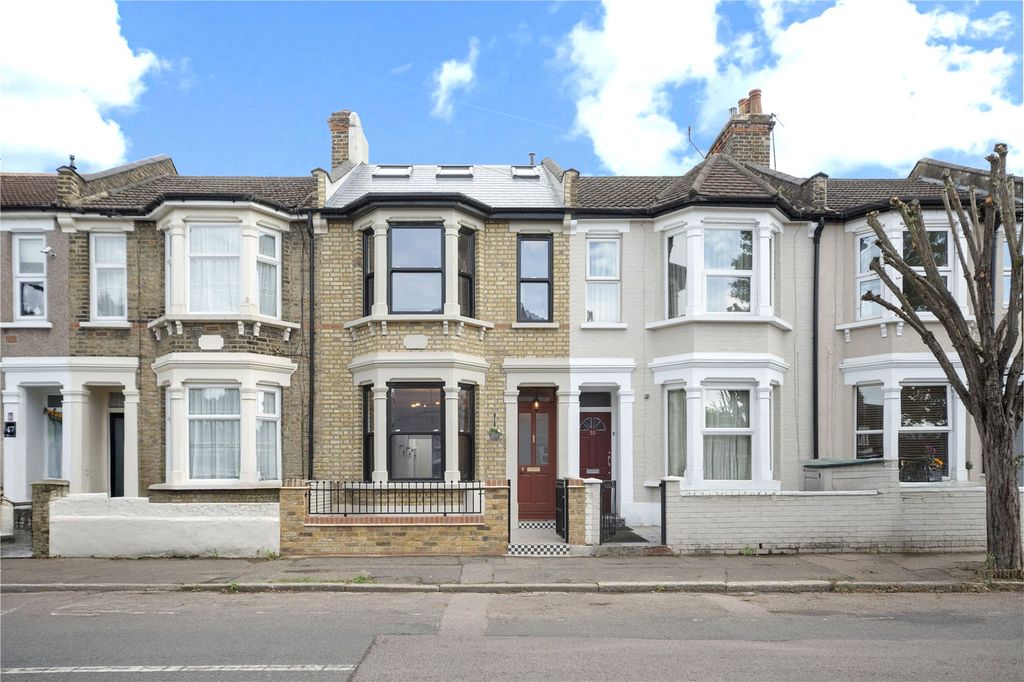 Property photo 1 of 19 Picture No. 21