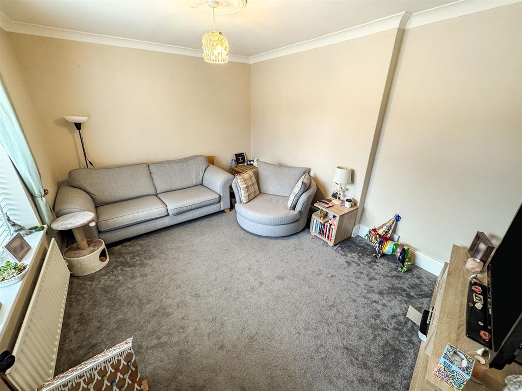 Property photo 2 of 33 Img_2029.Jpg