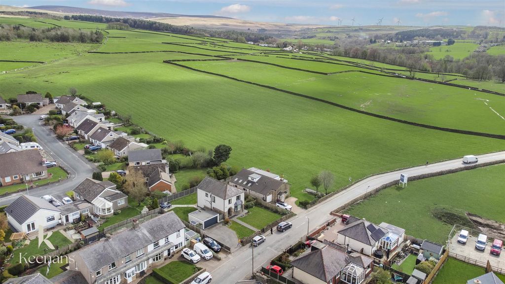 Property photo 2 of 67 6.Jpg