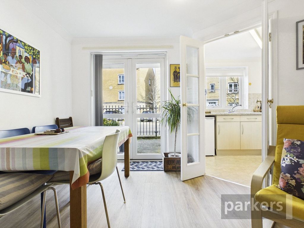 Property photo 3 of 20 Dining Area/Kitchen