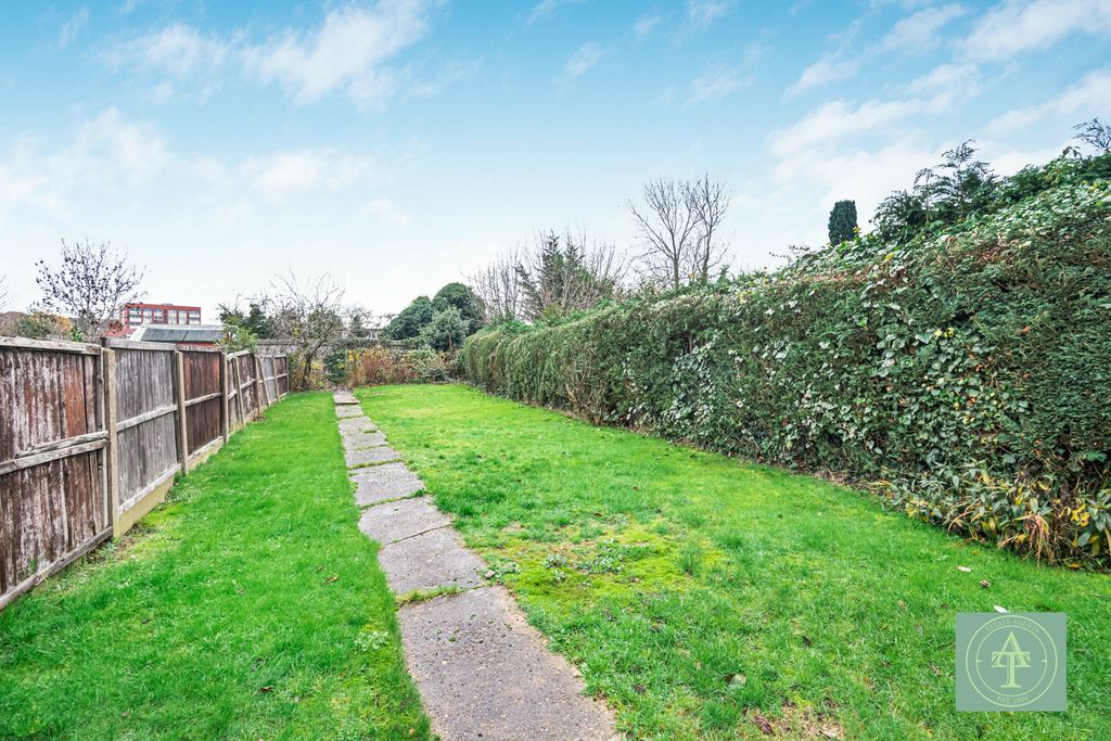 Property photo 2 of 22 Gallery