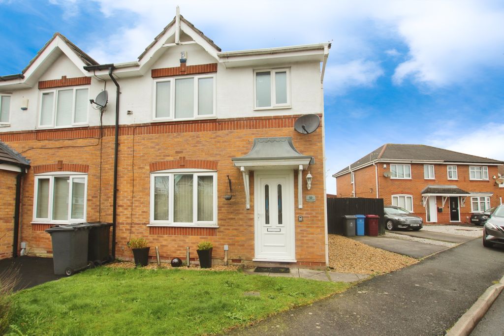 Property photo 1 of 12