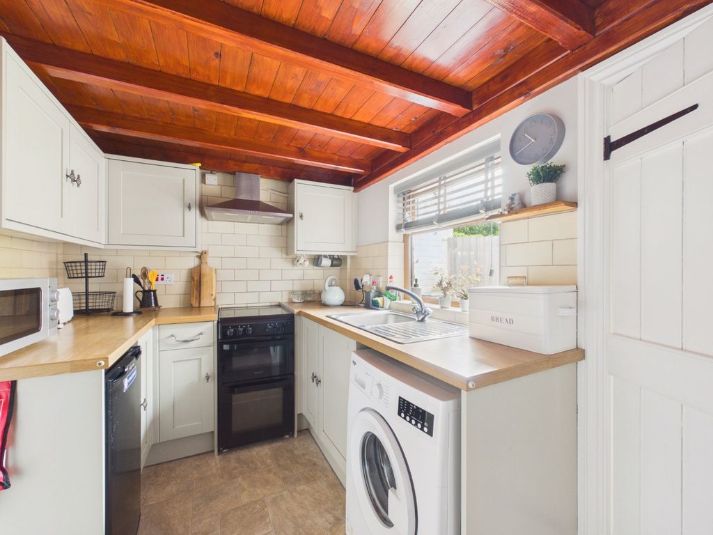Property photo 3 of 11 5176767