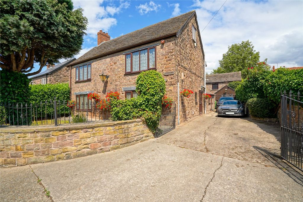 Property photo 1 of 24 Picture No. 21