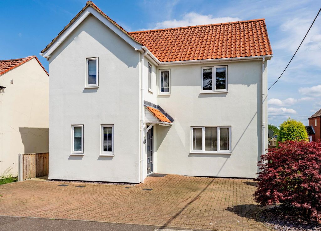 Property photo 1 of 31