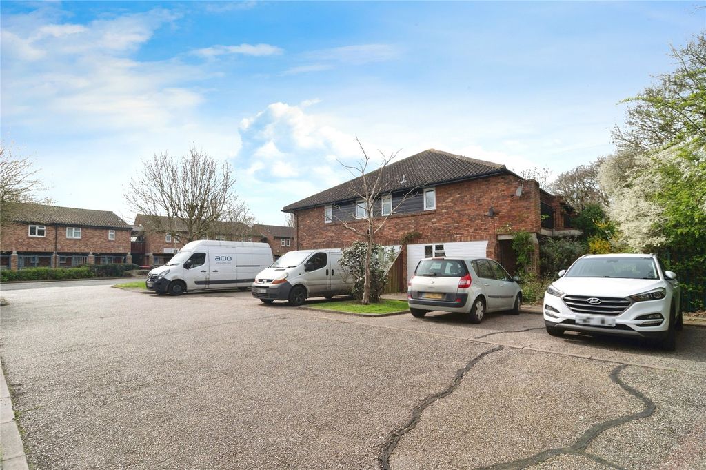 Property photo 2 of 8 Picture No. 09