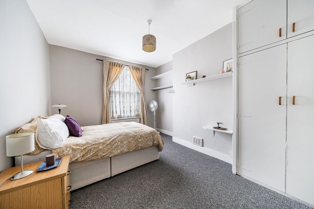 Property photo 2 of 7 1084802 (4)