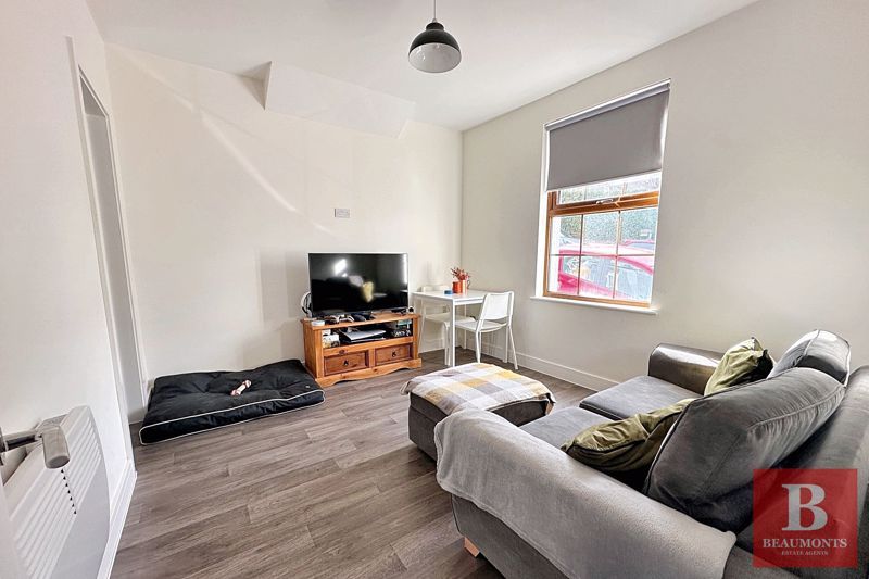 Property photo 3 of 14 Photo 1