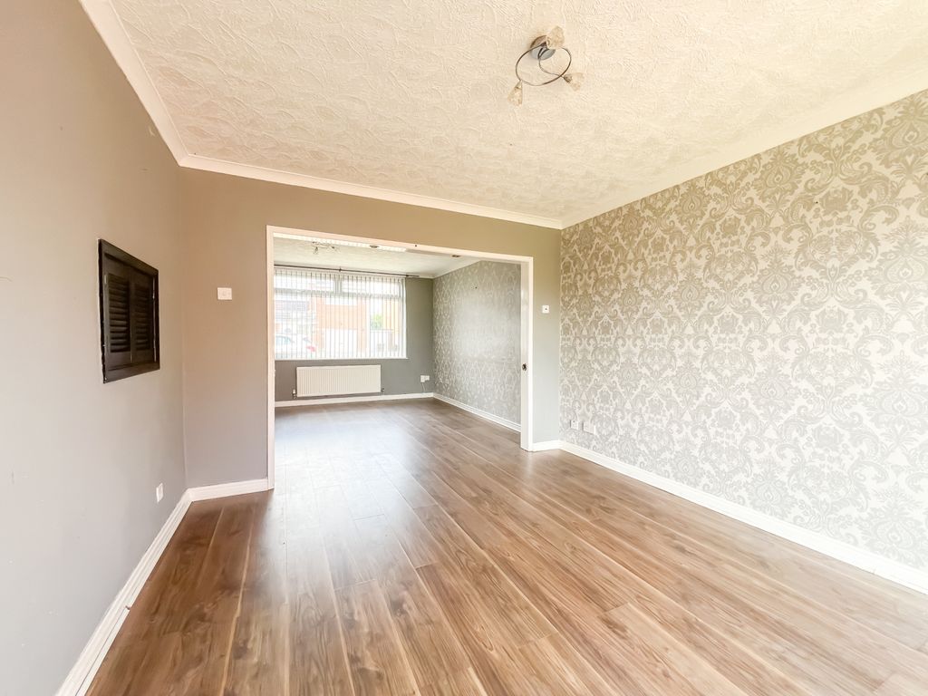 Property photo 2 of 18 Cawood Ewemove Middlesbrough-9