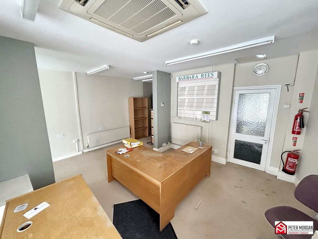 Property photo 1 of 9 Img_4827