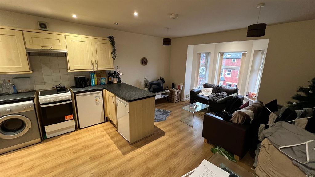 Property photo 2 of 13 Img-20250120-Wa0042.Jpg