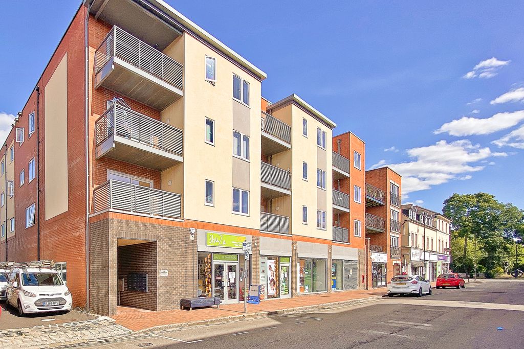 Property photo 1 of 7 1