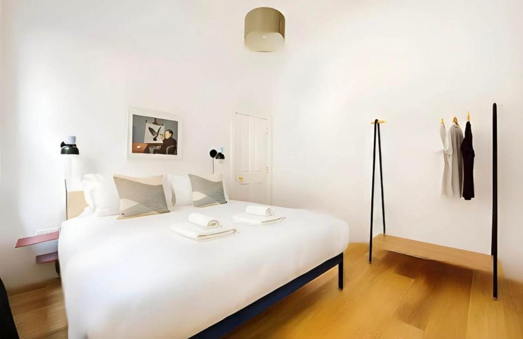 Property photo 2 of 9 Bedroom 2.Jpg