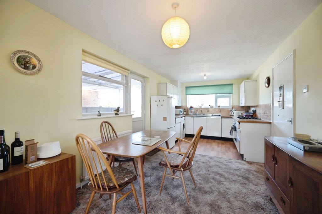 Property photo 3 of 13 Pbox-Img.Jpg