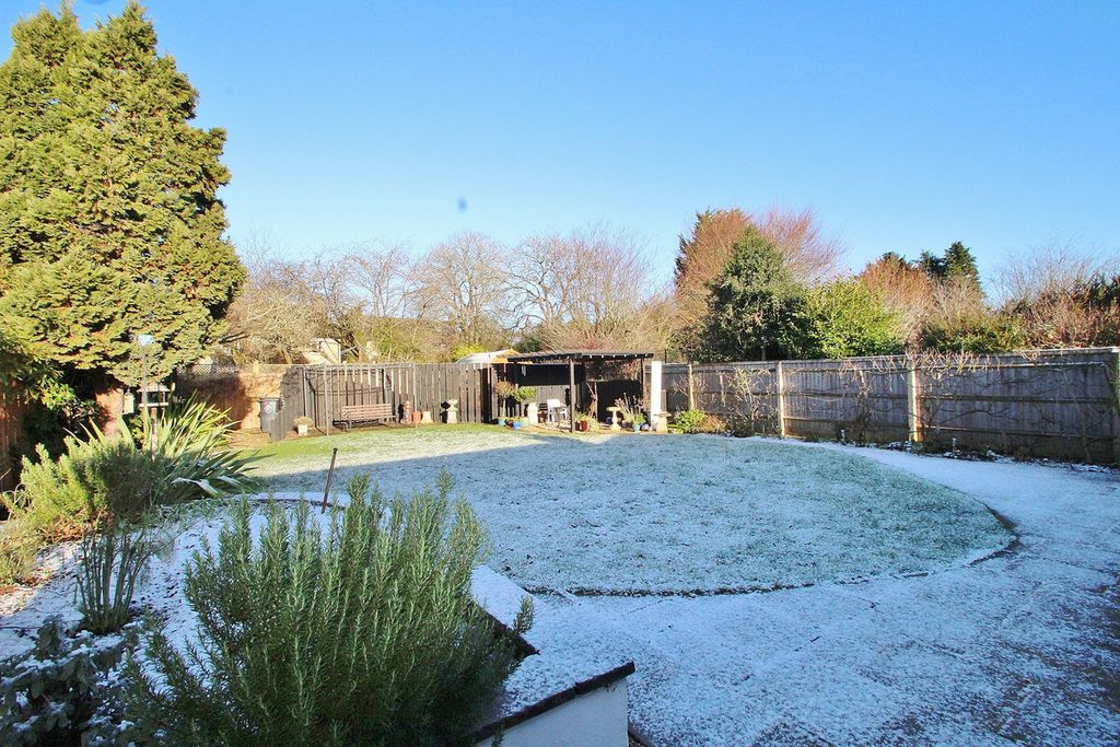 Property photo 3 of 19