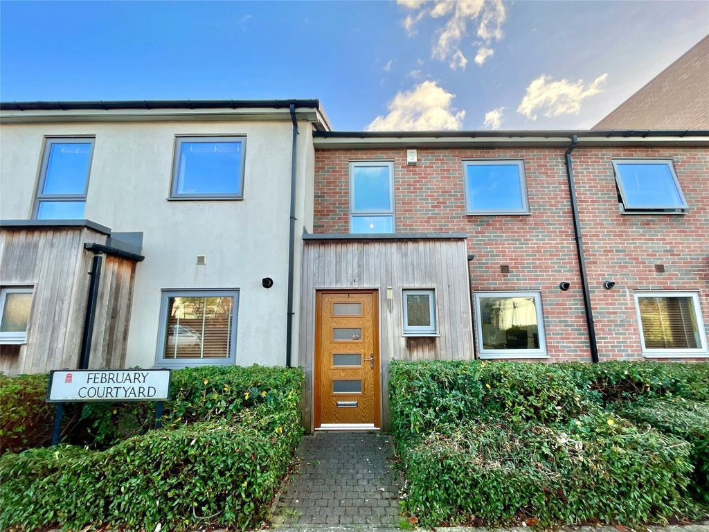 Property photo 1 of 15 Exterma;