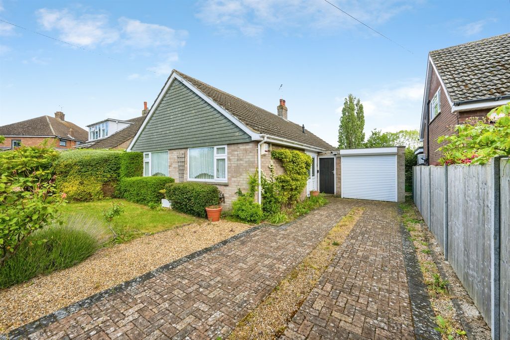 Property photo 1 of 15