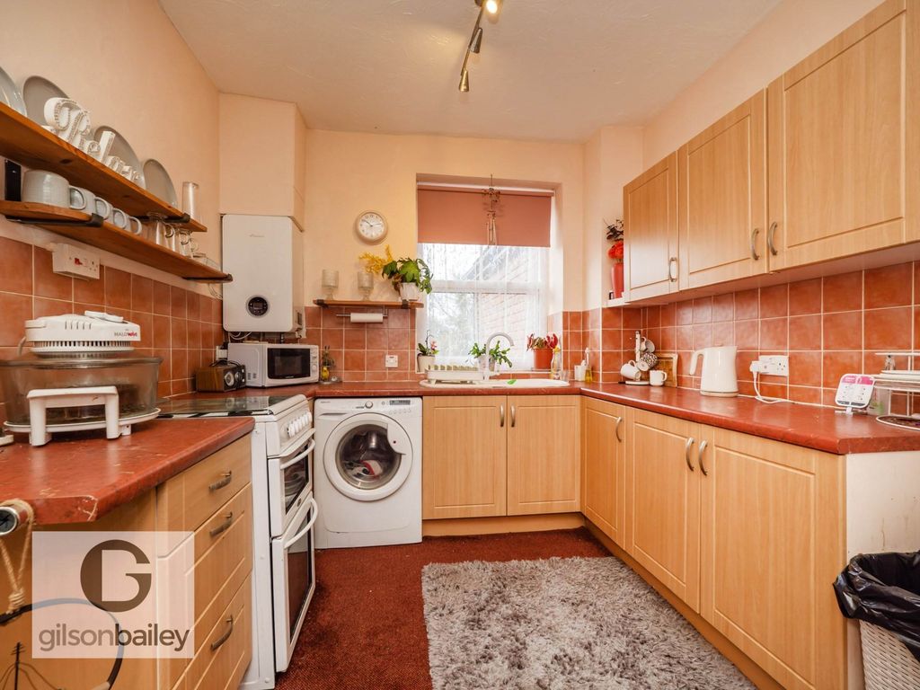 Property photo 3 of 18