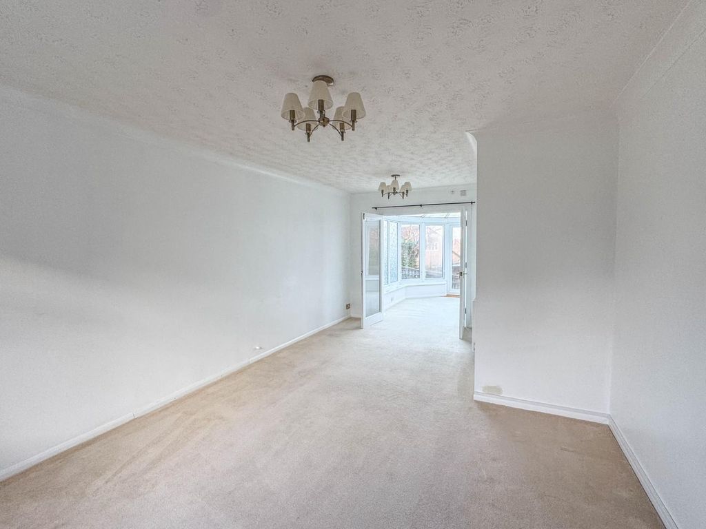 Property photo 3 of 19 20260116_091238003_0.0.Jpg