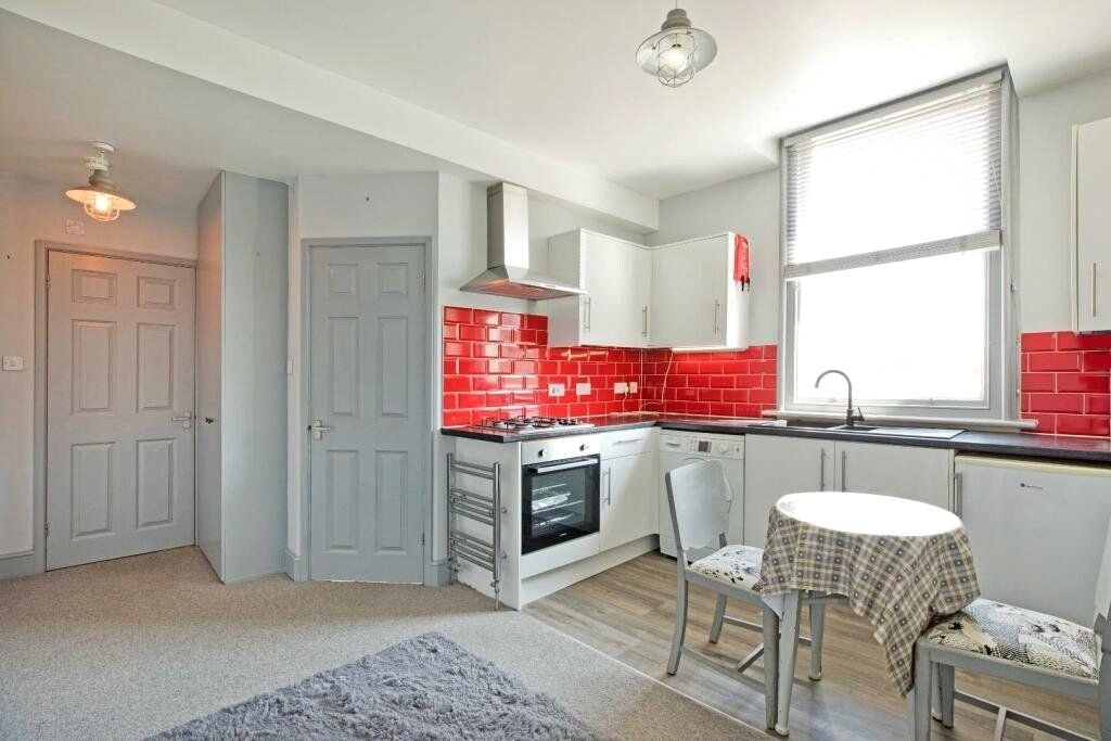 Property photo 2 of 6 Open Plan