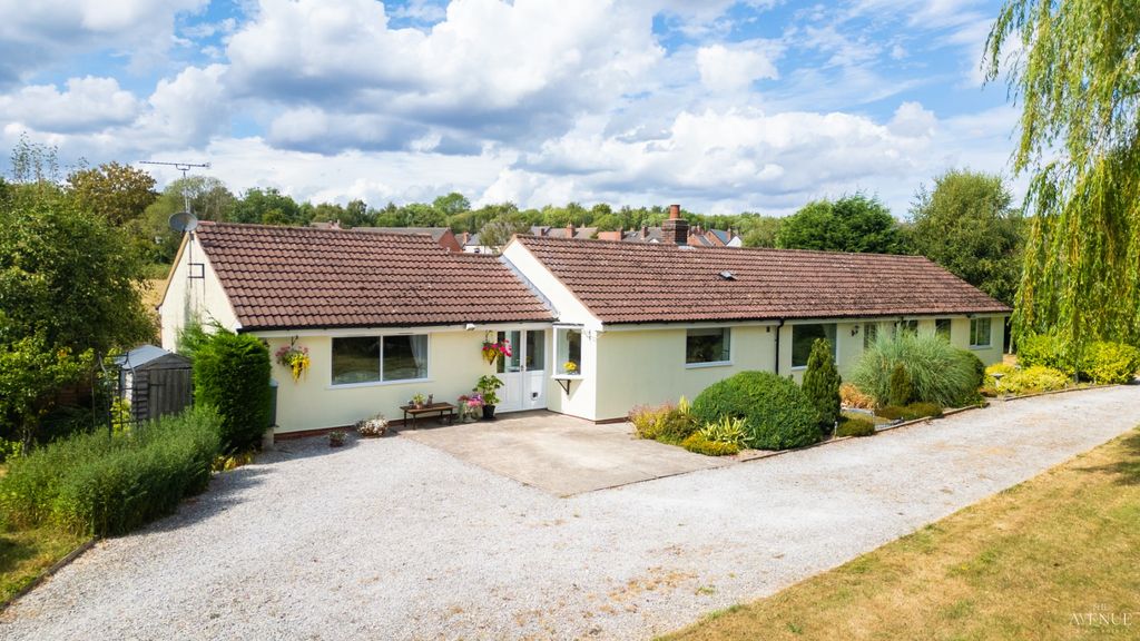 Property photo 2 of 29 5356583