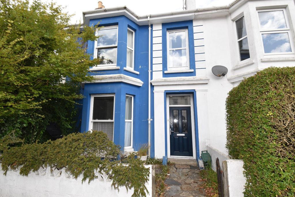 Property photo 2 of 15