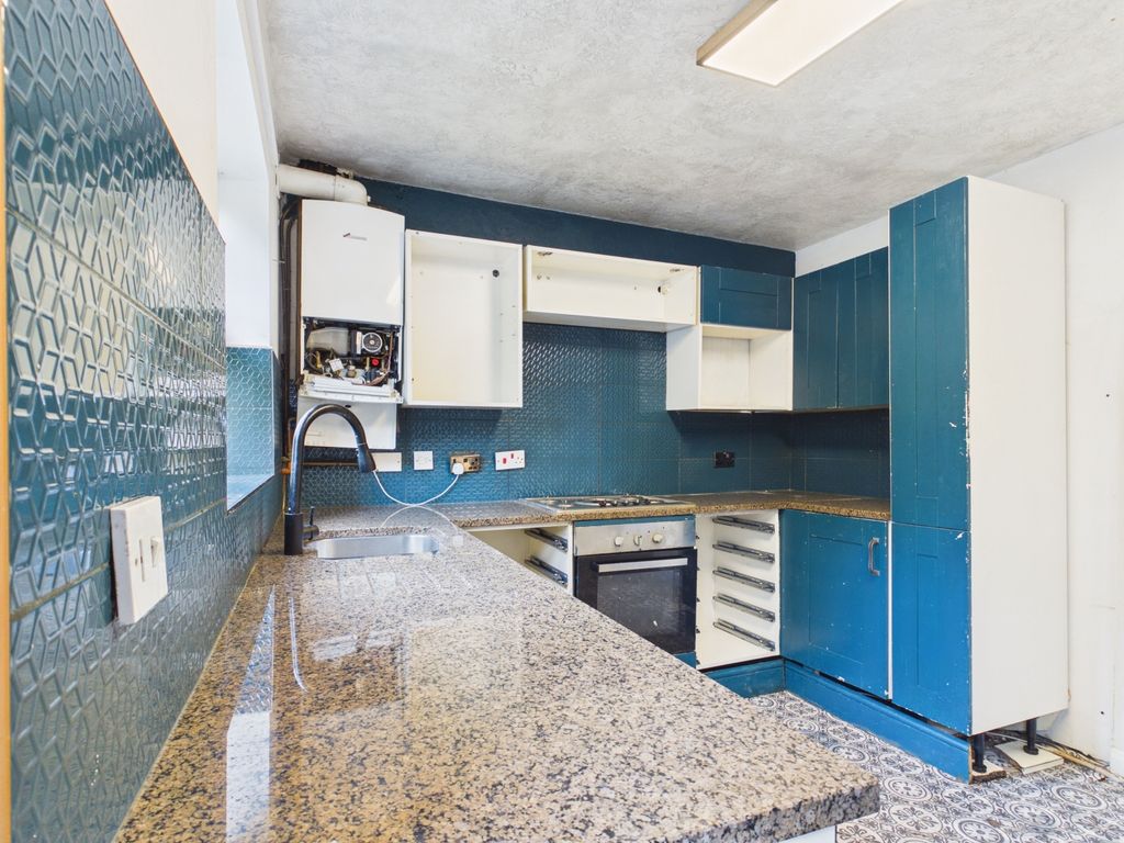 Property photo 3 of 12 Kitchen - Thistledown - Ewemove