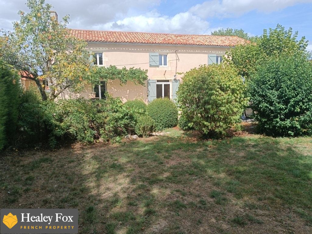 Property photo 2 of 43 2_-_Facade_26A9931d421F89