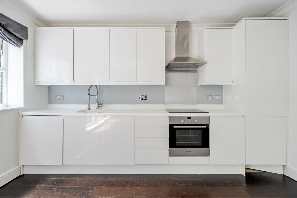 Property photo 3 of 13 1467878-15-6A2804...