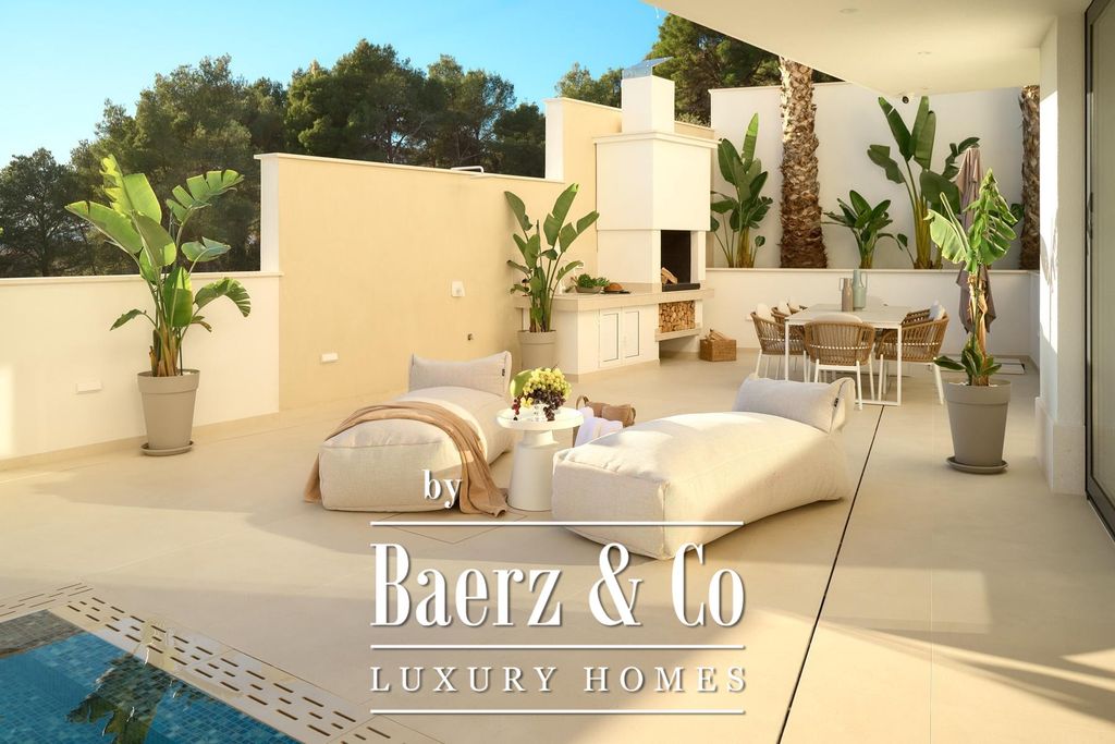 Property photo 3 of 35