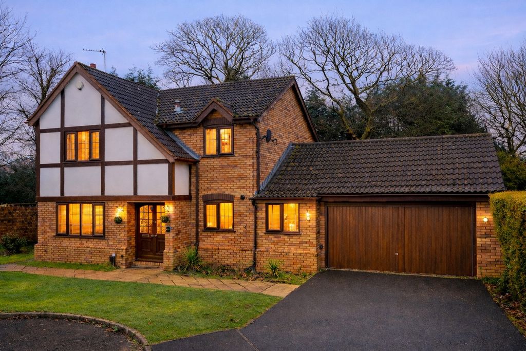 Property photo 1 of 49 4829692