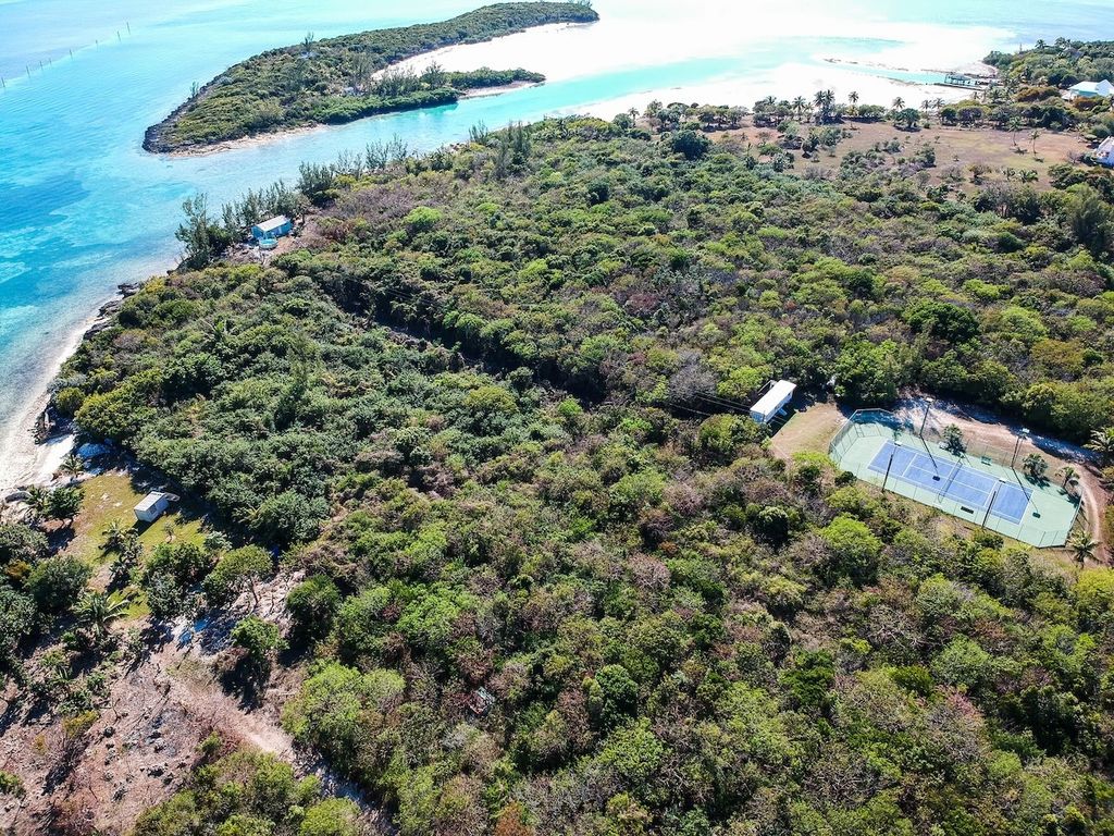 Property photo 2 of 6