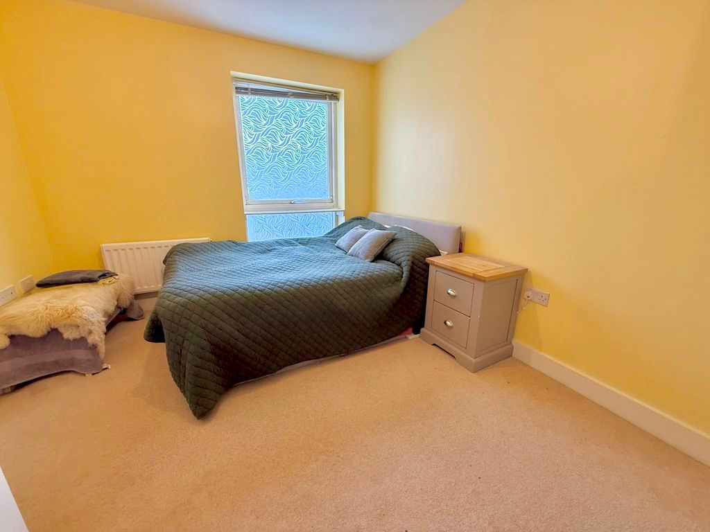 Property photo 3 of 12 Bedroom