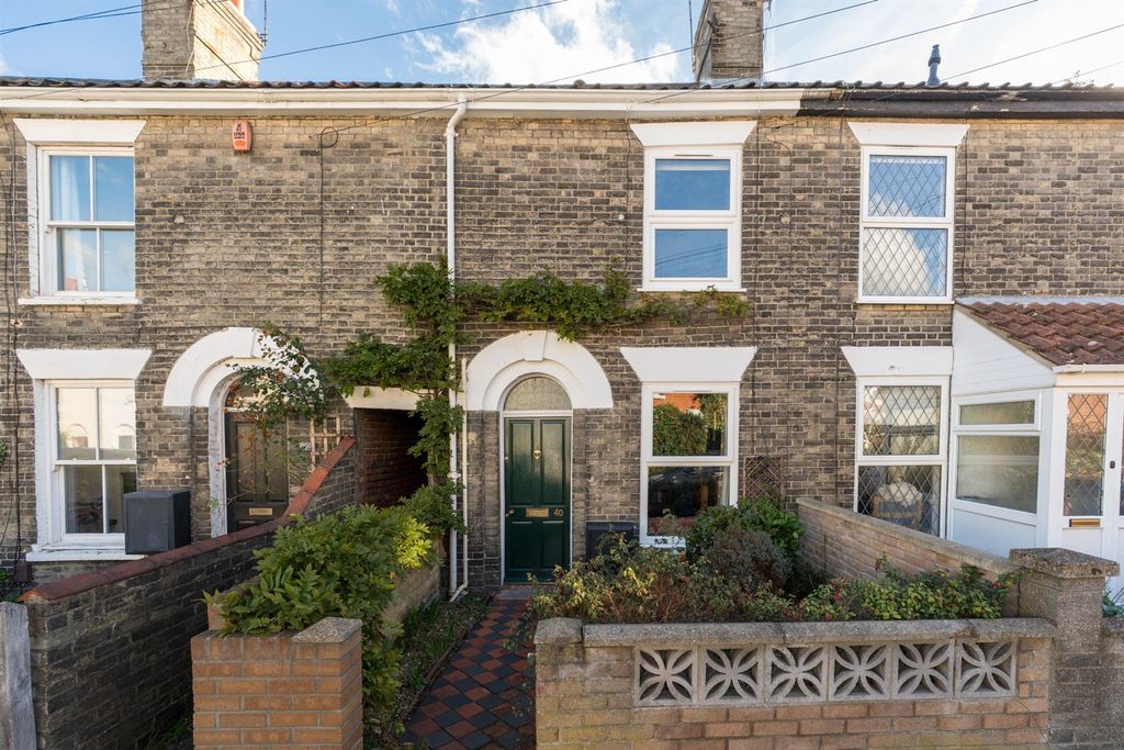 Property photo 1 of 19 40-Belvoirstreet-019.Jpg