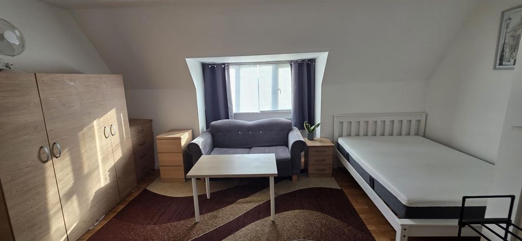 Property photo 3 of 6 Img-20251215-Wa0005.Jpg