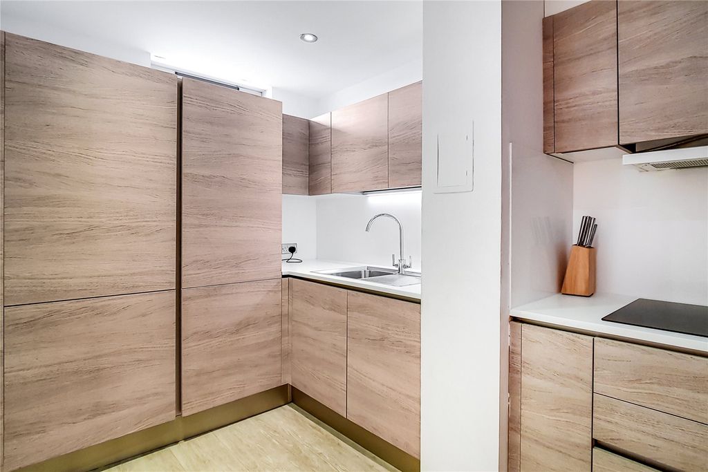 Property photo 3 of 9 Picture No. 04