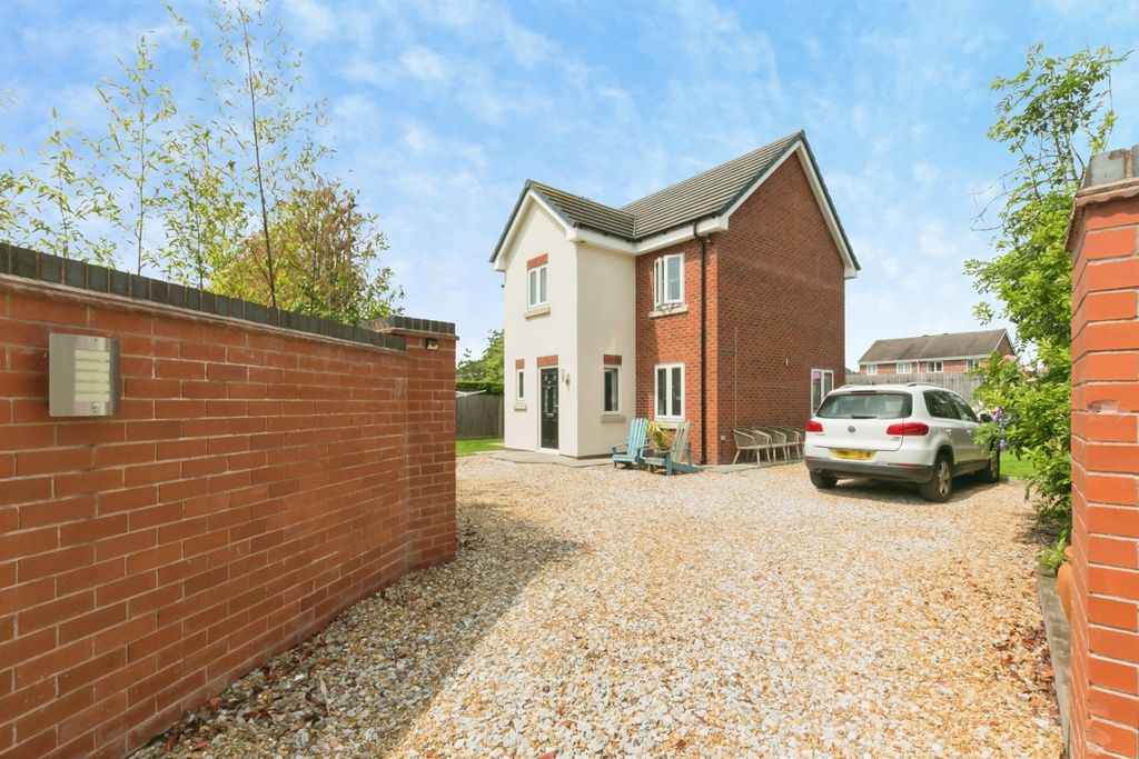 Property photo 1 of 22 Pbox-Img.Jpg