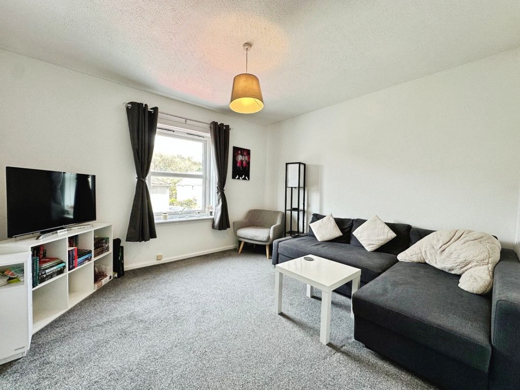 Property photo 2 of 16 4995366