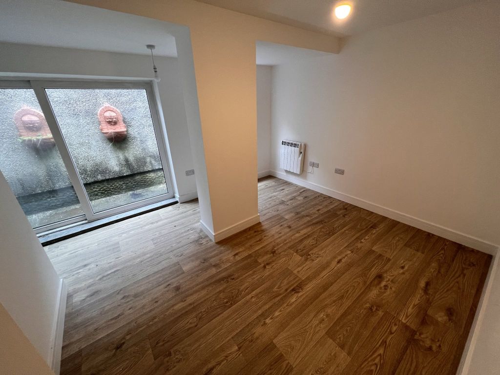 Property photo 2 of 4 Img_1919