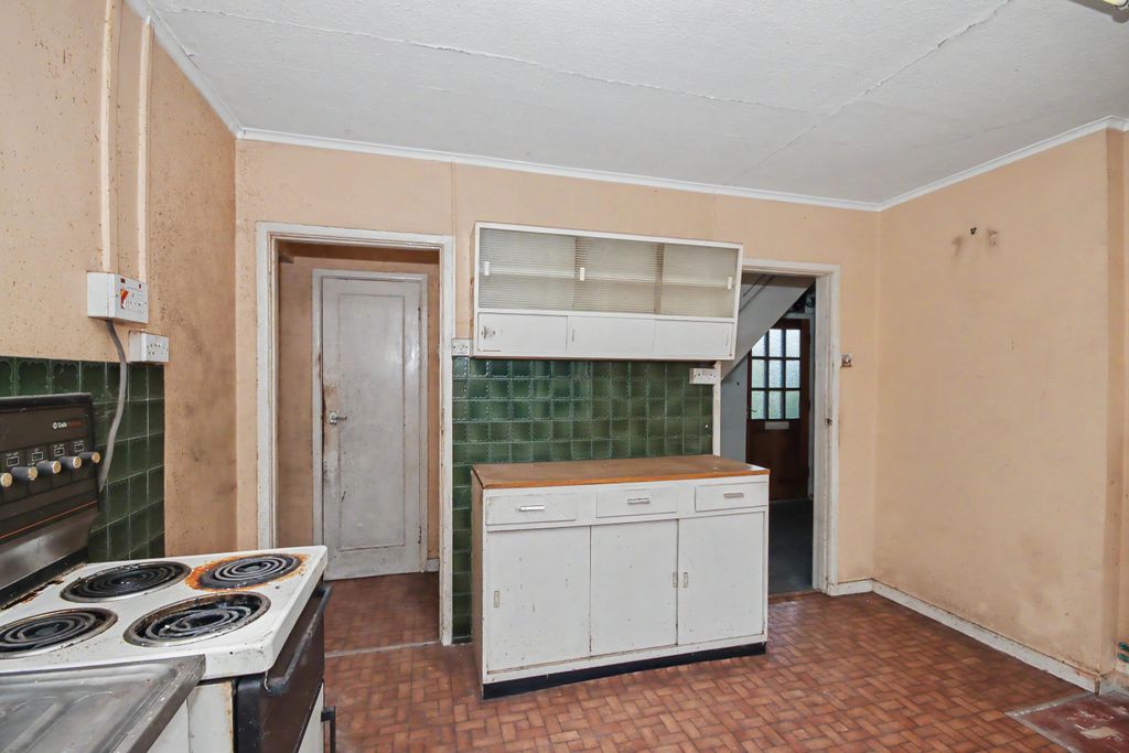 Property photo 3 of 19 8 Castle Cottages, Thornham, Hunstanton Pe36 6Nf