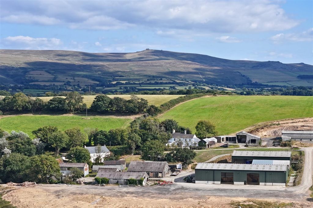 Property photo 1 of 22 Ebsworthy Town Farm