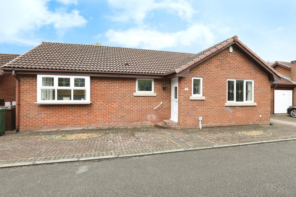 Property photo 1 of 15