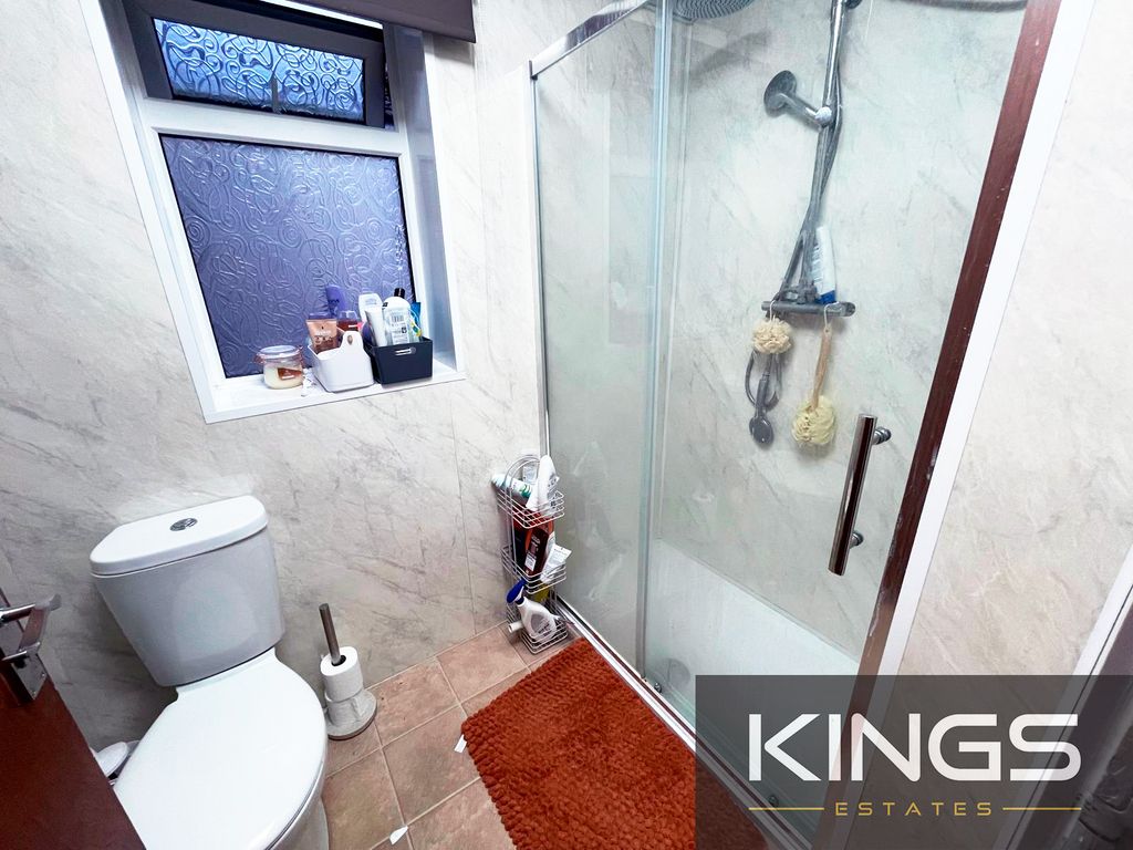 Property photo 3 of 11 24 Broadlands Rd (11) Logo