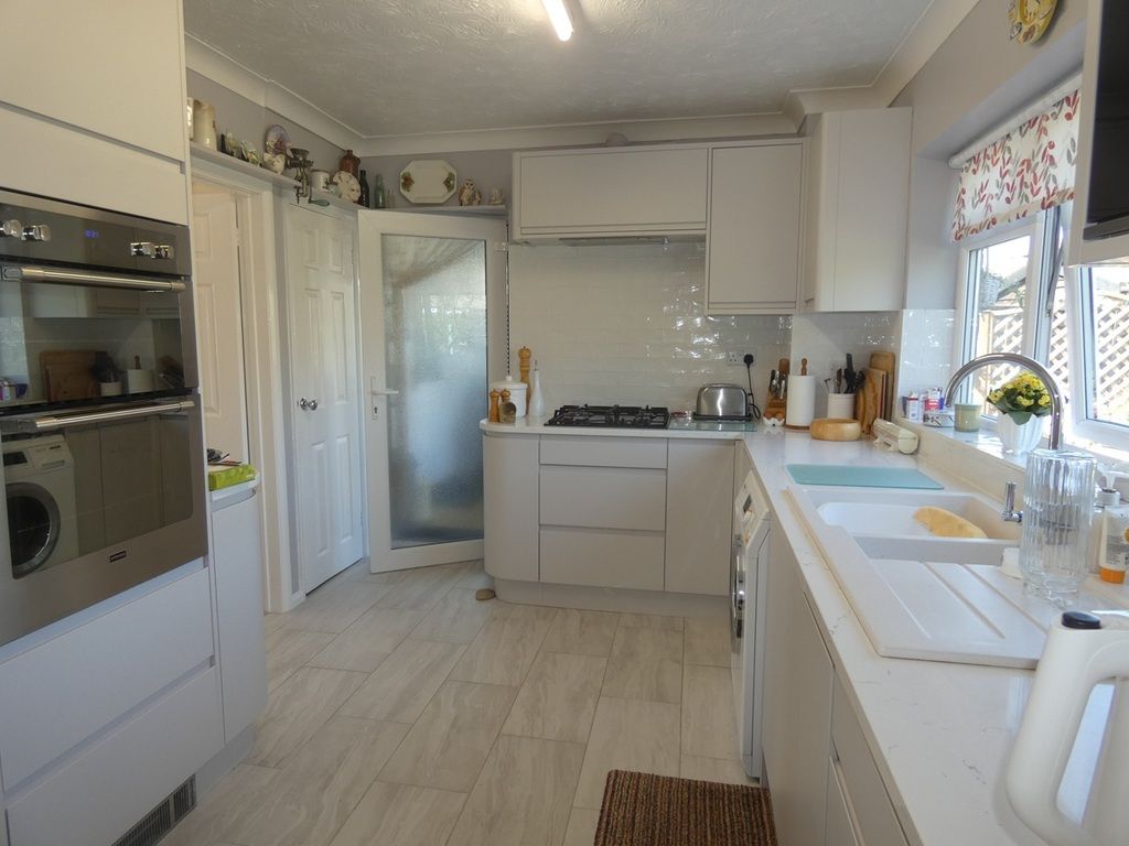 Property photo 3 of 22