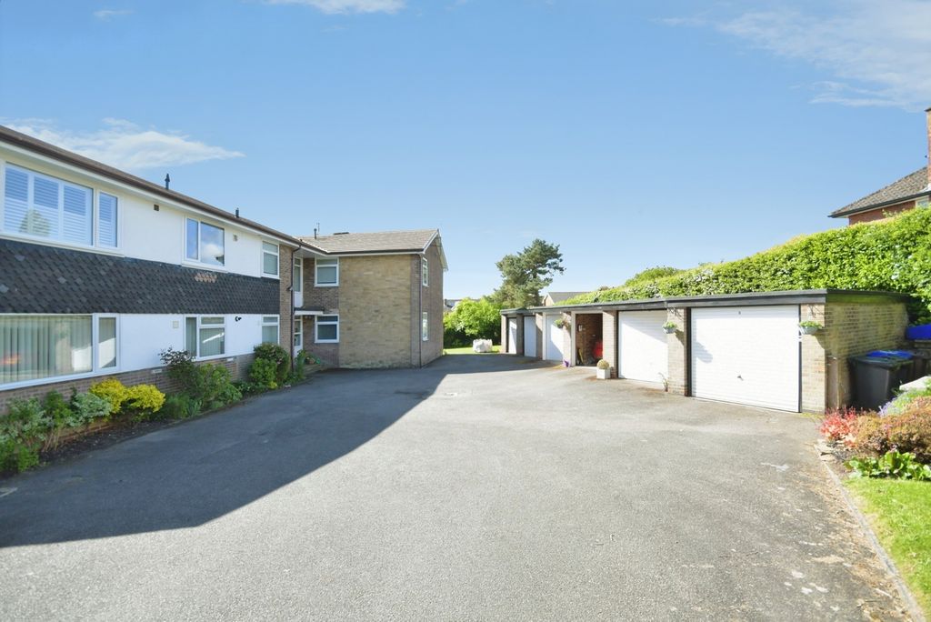 Property photo 2 of 27 Pbox-Img.Jpg