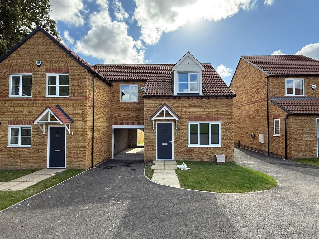 Property photo 1 of 17 The Woodford-Moorland-Green.Jpg