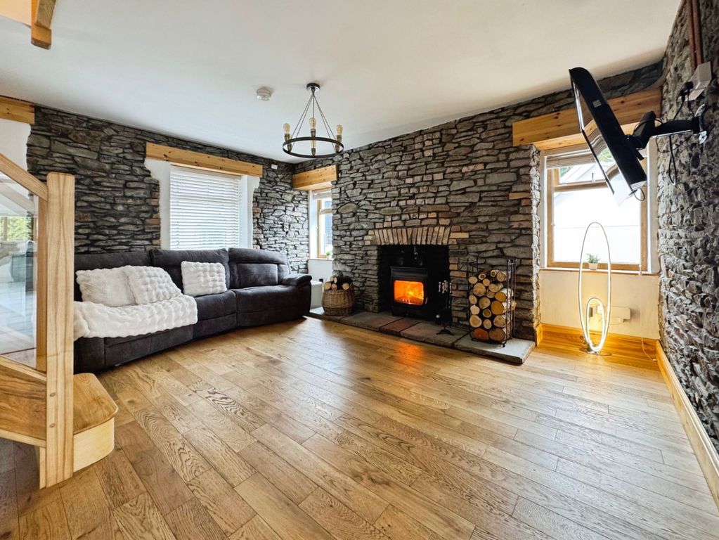 Property photo 3 of 63 5186565
