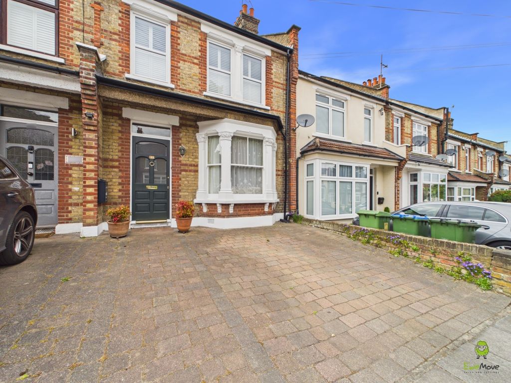 Property photo 1 of 13 Presented By Kevin At Ewemove Bexleyheath And Dart